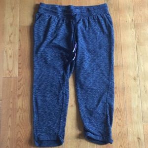 Maternity lounge pants